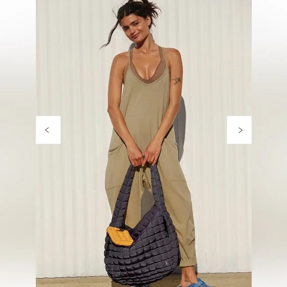 FP Movement Quilted Caryall Bag Graphite - Picture 2 of 8